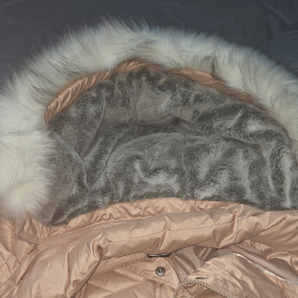Nautica Women's Pale Pink Puffer Jacket with Faux Fur Hood - Picture 5 of 9